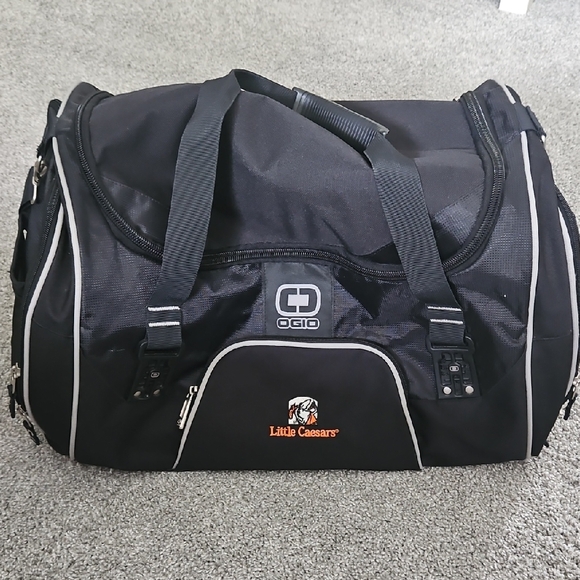 OGIO Black Duffel Bag with Gray Highlights - Picture 1 of 7